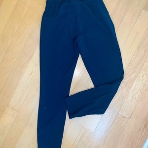 Lululemon navy straight leg jogger pants